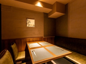 Ebisu Wasyoku Mitaba, seasonal Japanese cuisine prepared by a chef who has experience working at a famous, long-established ryotei (Japanese-style restaurant)
