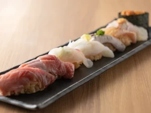 魚男 磨き