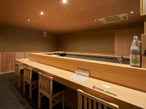 Sushi Komatsu