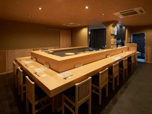 Sushi Komatsu